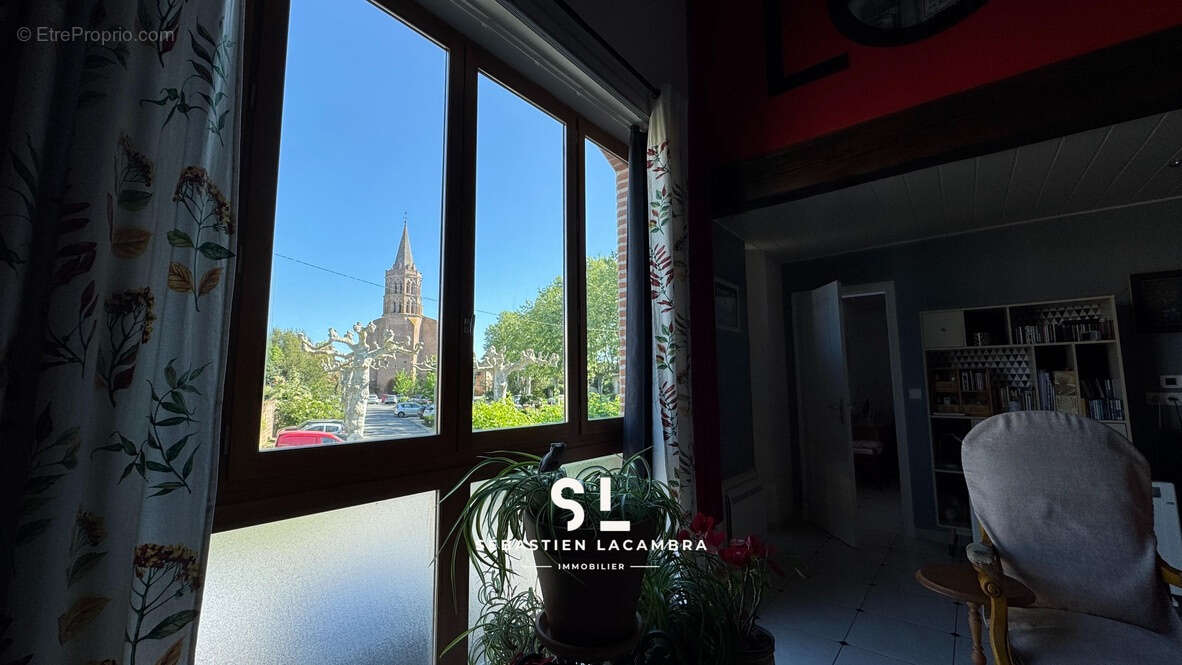 Maison à LISLE-SUR-TARN