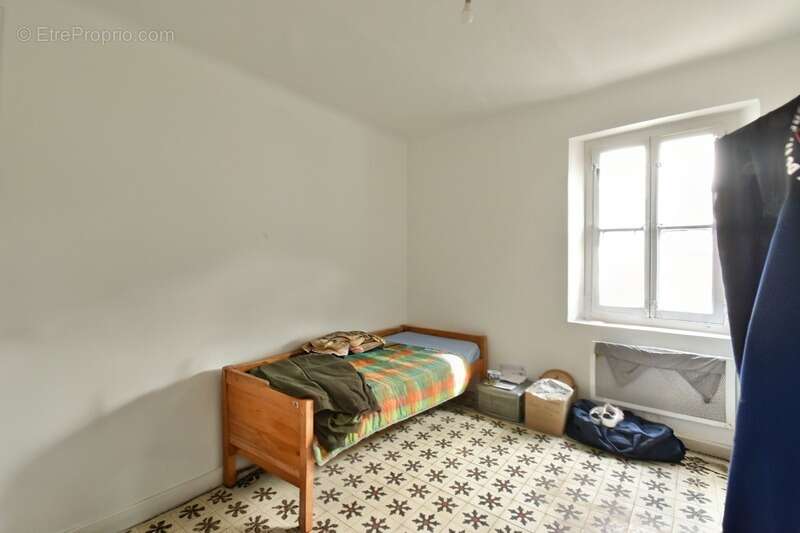 Immeuble de rapport à vendre - LA MOTTE DU CAIRE (04) - photo 18