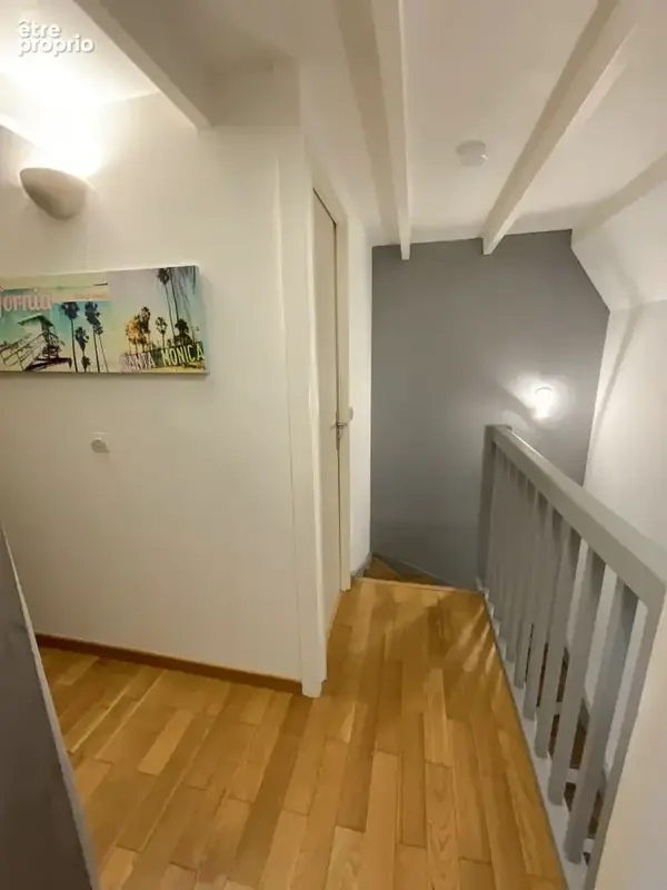 Maison Voisins Le Bretonneux 5 pièce(s) 102 m2 - photo 5