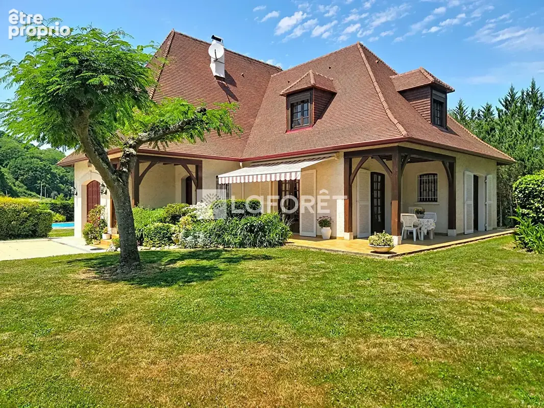 Maison à LAGOR