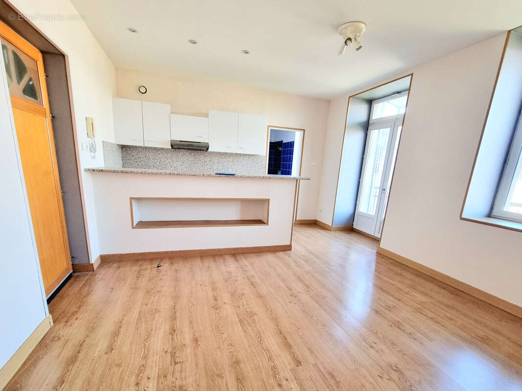 Immeuble à Fort Potentiel 650 m2 - photo 11