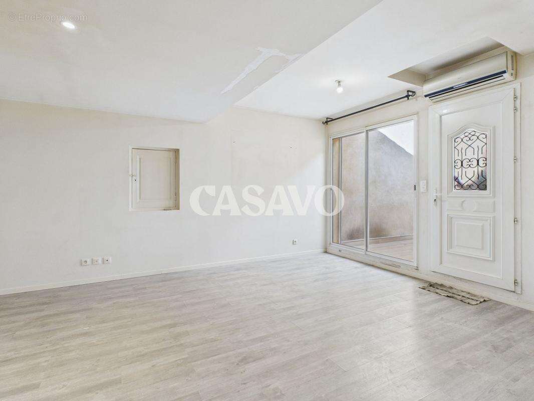 Appartement à MEYRARGUES