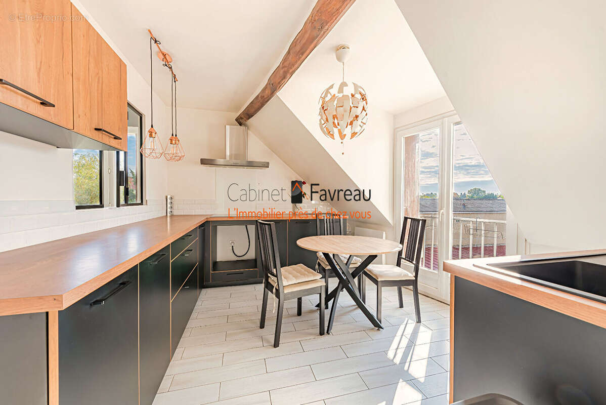 Appartement à SAINT-CYR-L&#039;ECOLE