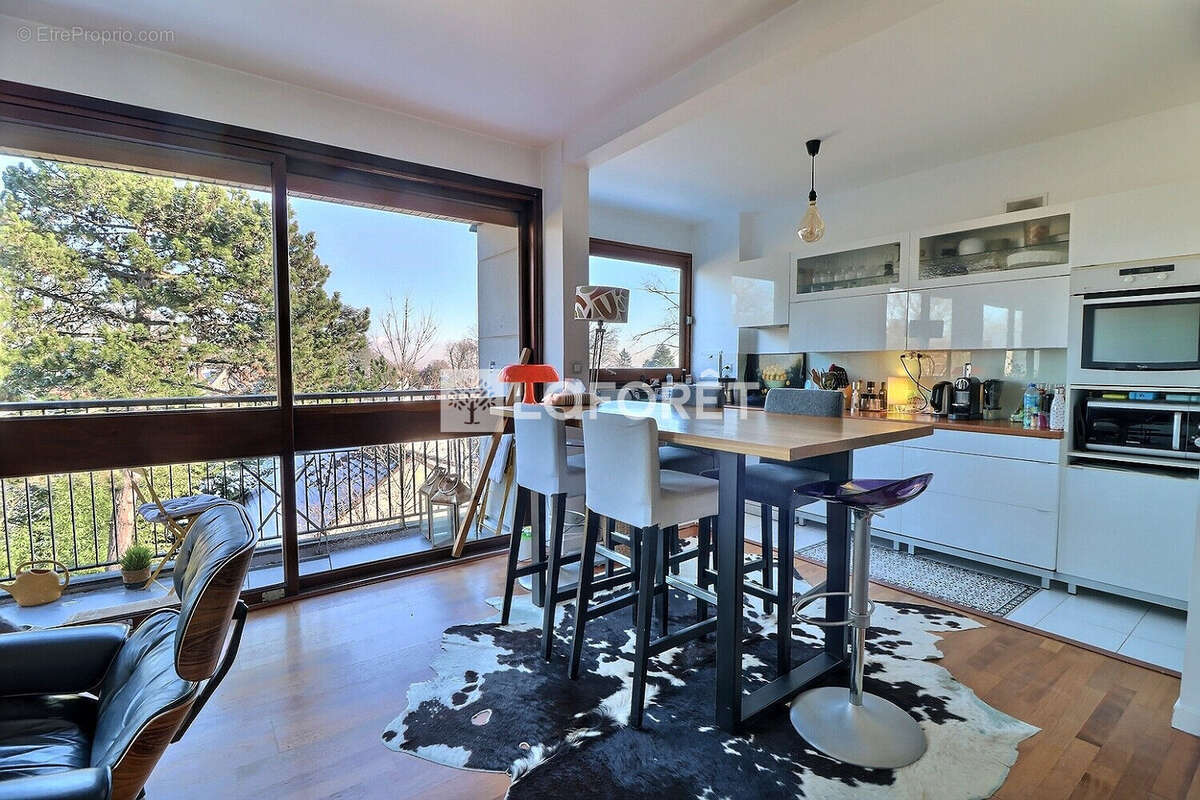 Appartement à VAUCRESSON