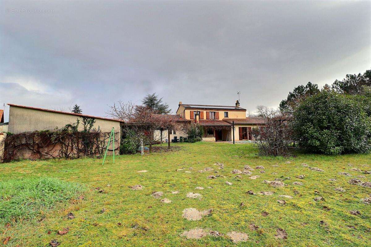 Maison à LESPARRE-MEDOC