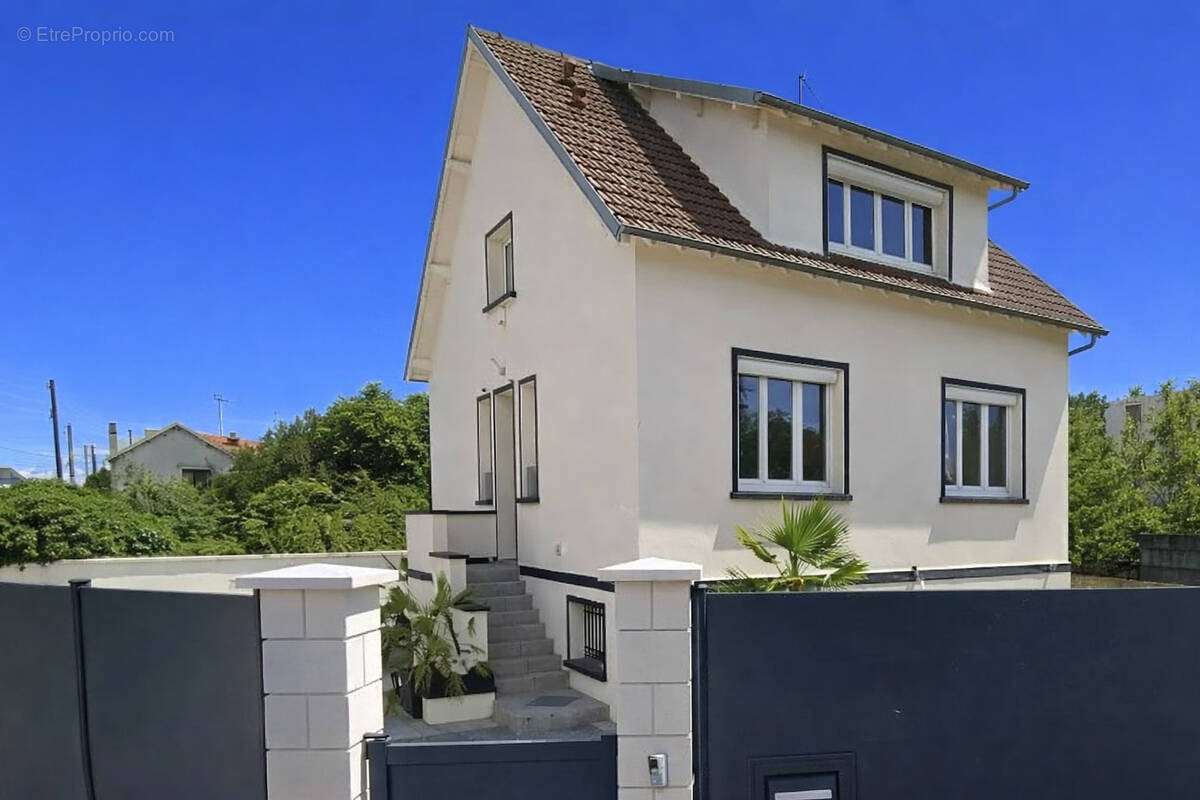 Maison à CHATOU