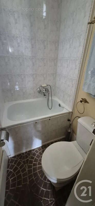 Maison 218 m² à Saint-Usuge  - photo 15