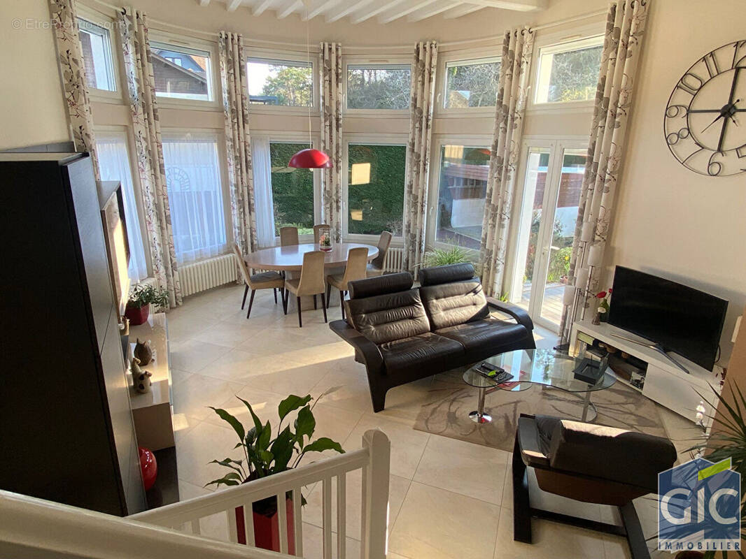 Maison à MERVILLE-FRANCEVILLE-PLAGE