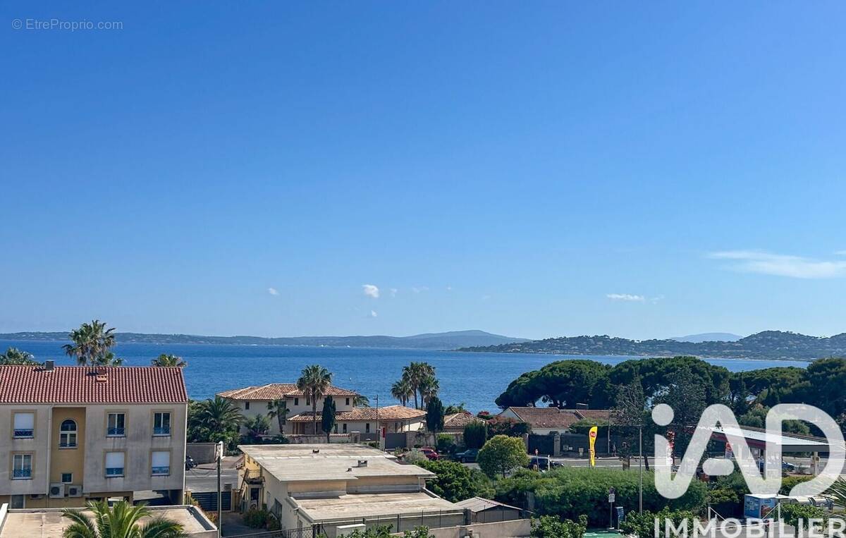 Photo 1 - Appartement à ROQUEBRUNE-SUR-ARGENS
