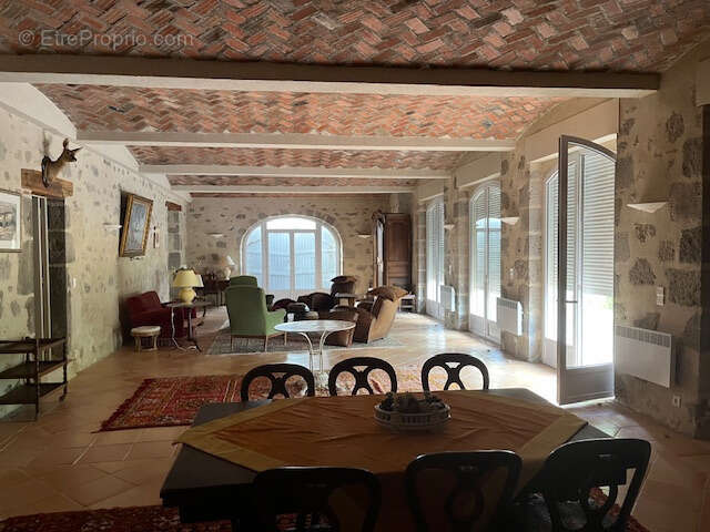Maison à NERAC