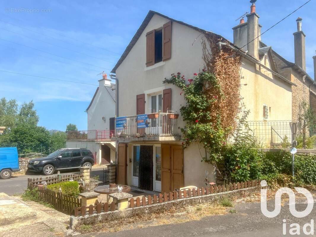 Maison 85 m² à Saint-Martin-De-Lenne  - photo 2