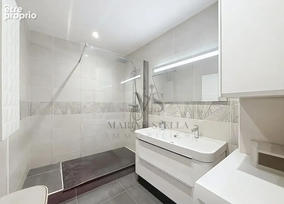 Appartement 4 pièces avec terrasse et cave  Centre-ville Béziers - photo 10