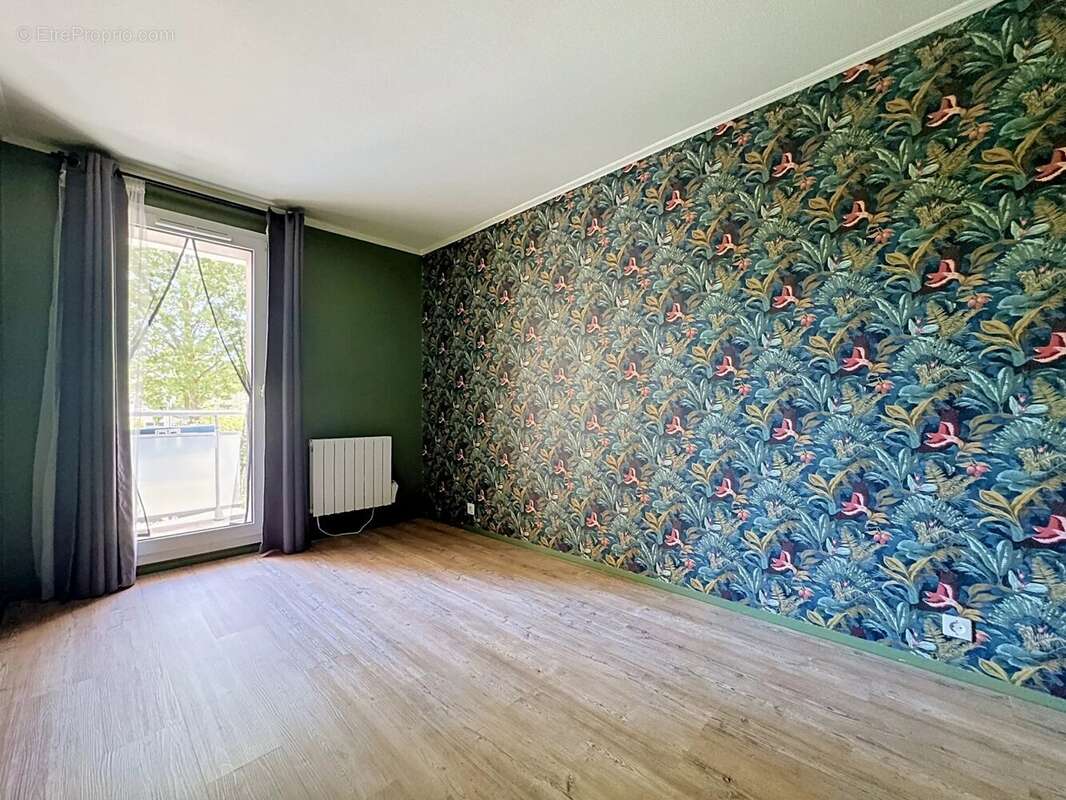 Appartement à ELANCOURT