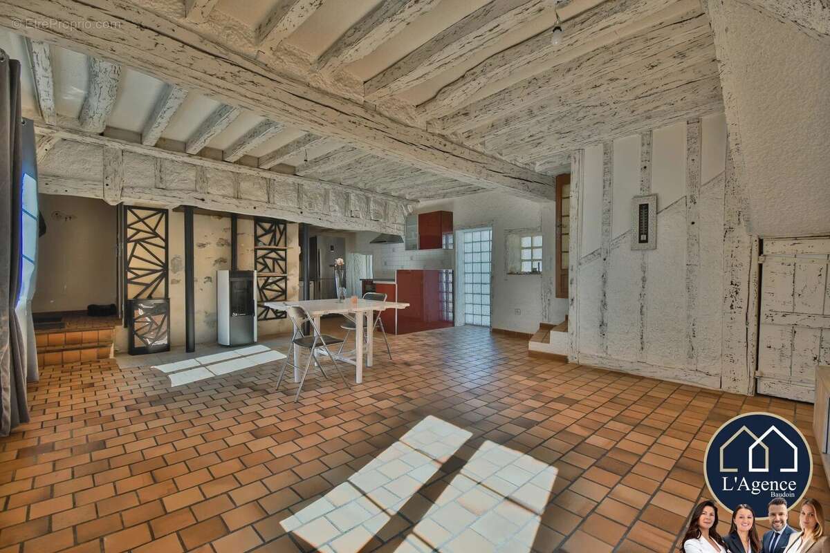 Maison à NOGENT-LE-ROI