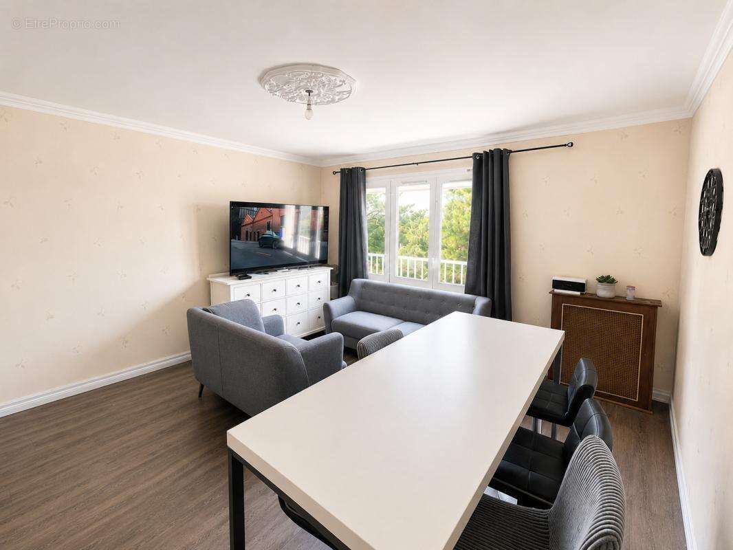 Appartement T3 63,40m2 - 2 chambres - parking et cave - photo 3