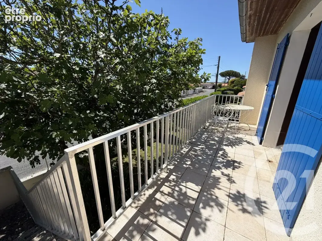 Maison 6 pièces 190 m² à vendre à Royan (17200) - photo 3
