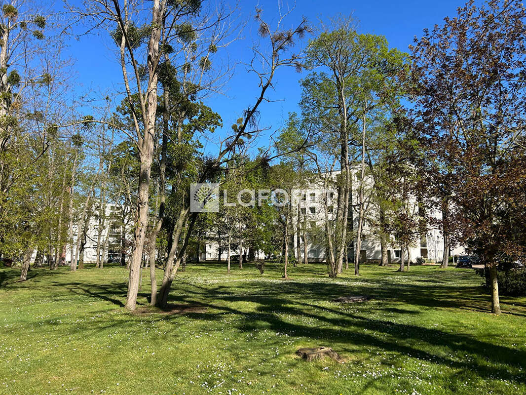 Appartement à VERNEUIL-SUR-SEINE