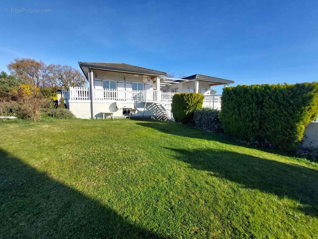 20251201112103 - Maison à SAINT-MARTORY