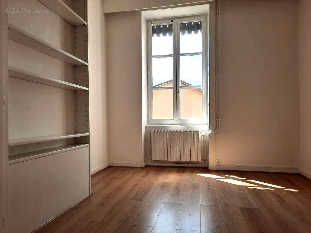 Appartement à SAINTE-COLOMBE