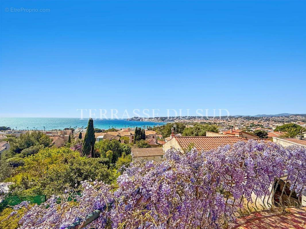 Maison à SIX-FOURS-LES-PLAGES