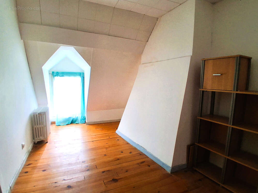 Maison à LA BUSSIERE