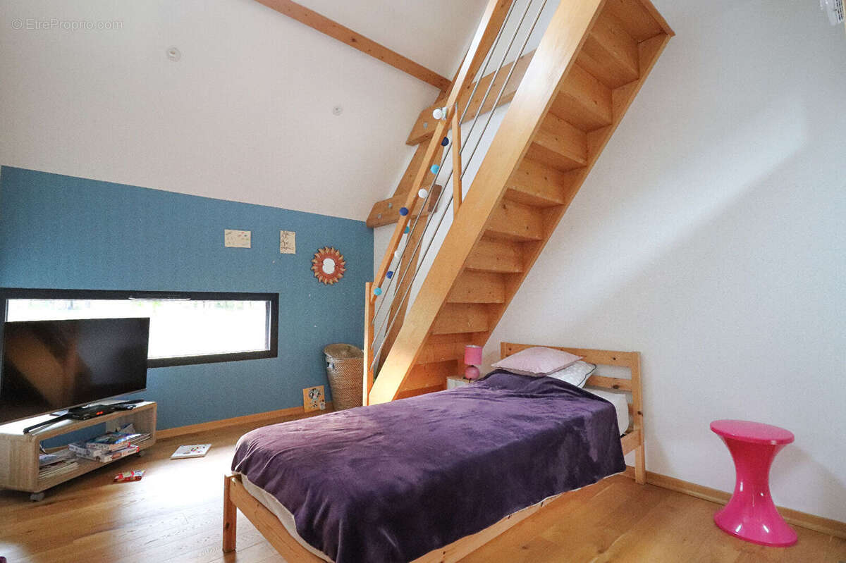 Maison à VELARS-SUR-OUCHE