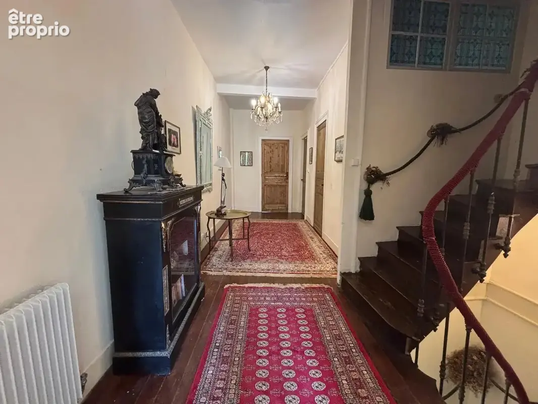 Maison de ville de caractère, à quelques pas du centre du village - photo 4