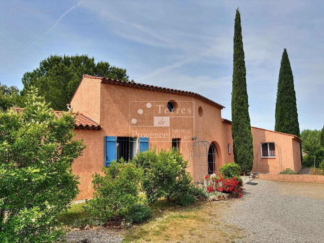 Maison à REGUSSE