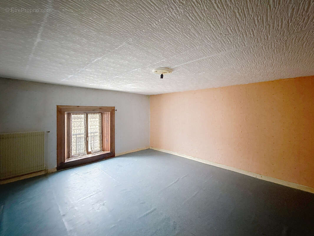 Appartement à DOMPAIRE