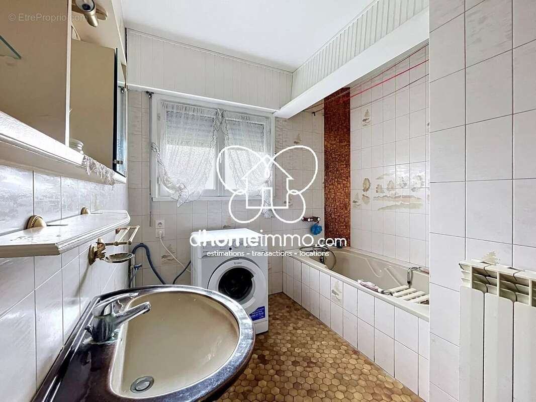 Maison à RAIMBEAUCOURT