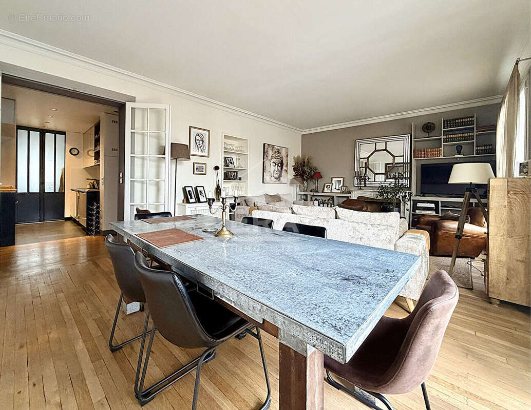 Appartement à LEVALLOIS-PERRET