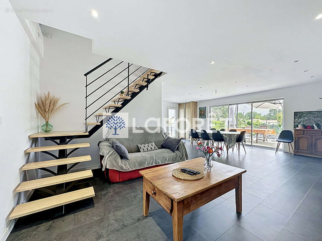 Maison Secondigny - photo 5