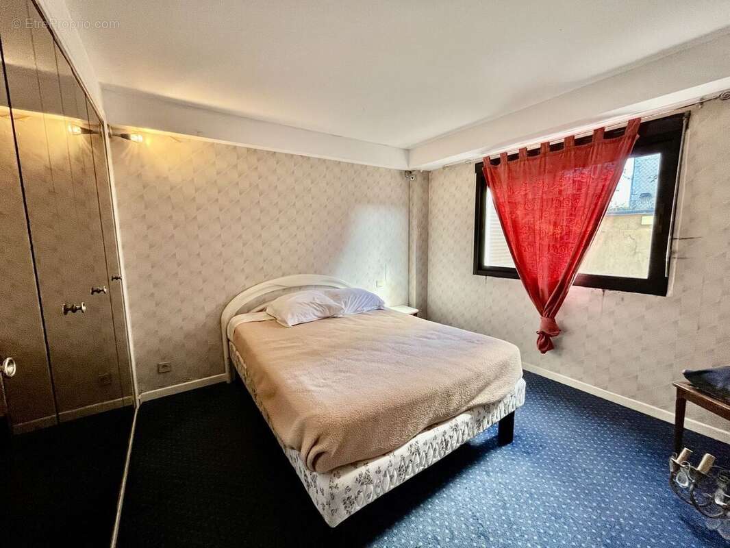 Maison à SAINT-CHELY-D&#039;APCHER