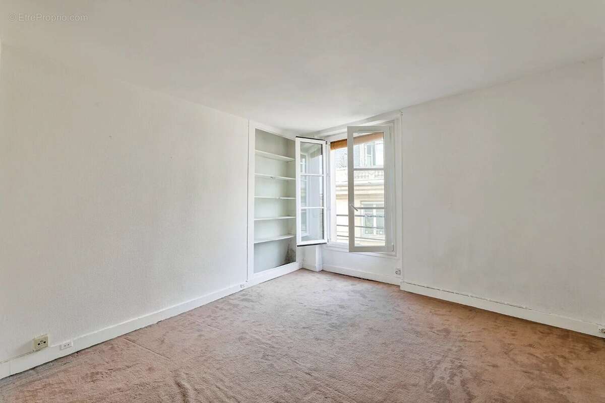 Appartement à PARIS-5E