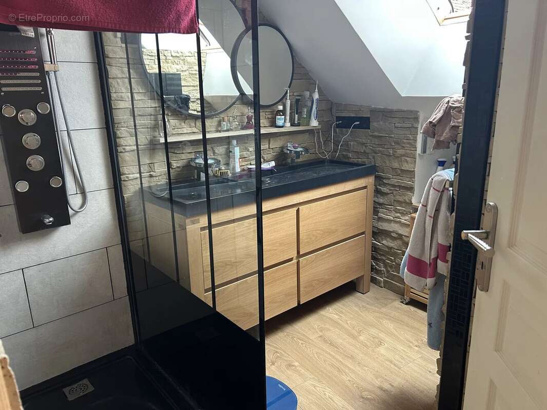 Maison à ARNAC-LA-POSTE