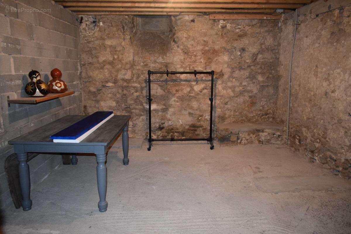 Maison à COUIZA