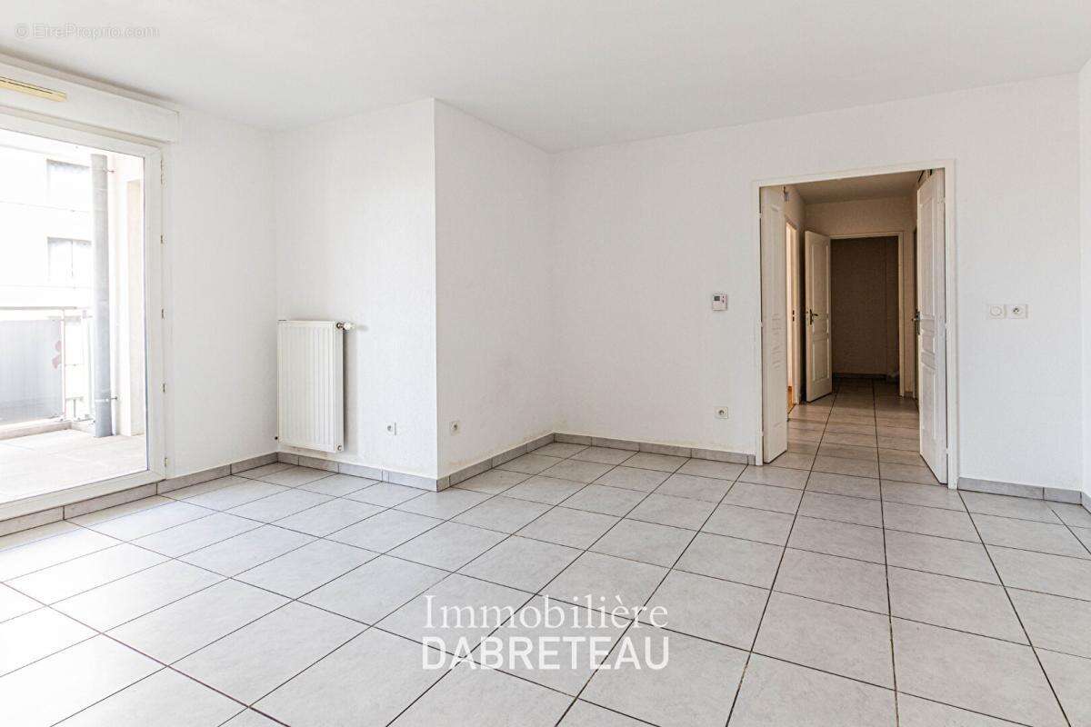 Appartement Lyon 3 pièce(s) - photo 5