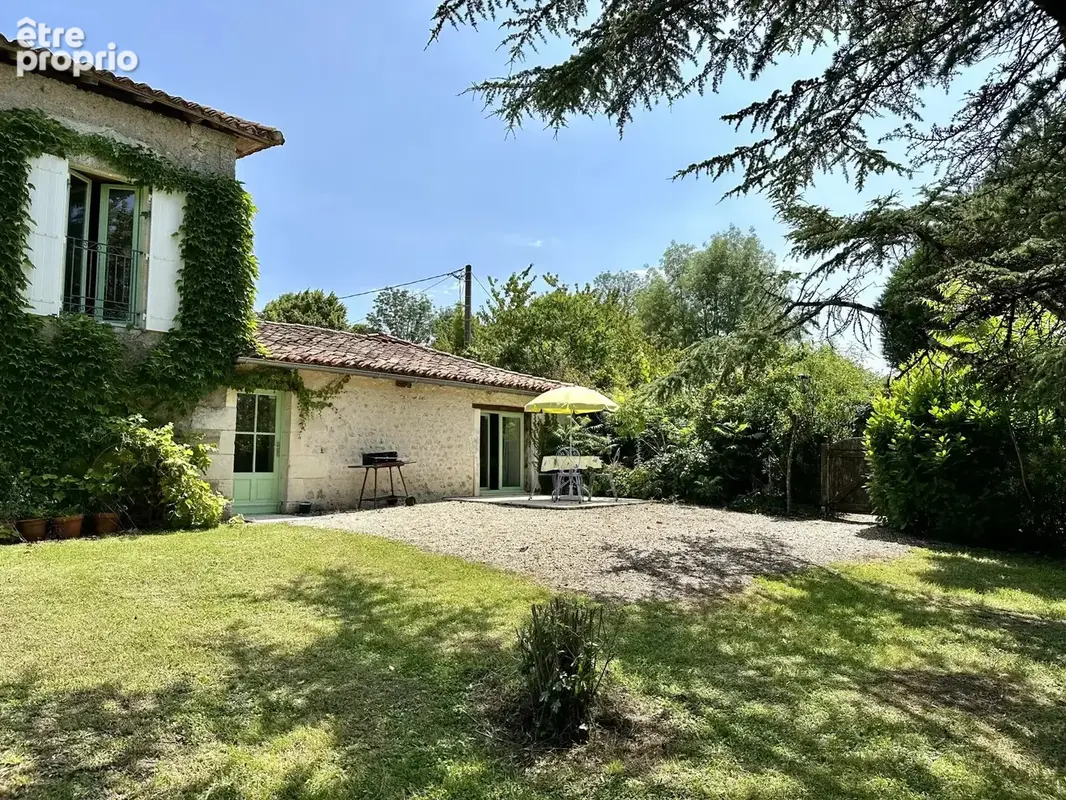 Belle maison de campagne avec maison d'amis et piscine - photo 22
