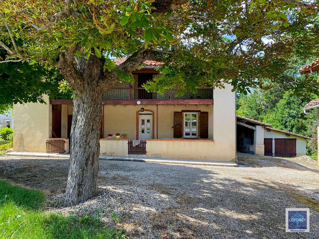 Maison à L'HONOR-DE-COS
