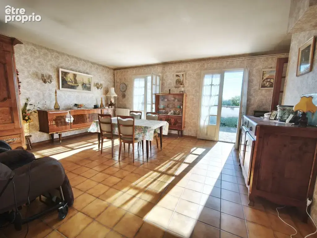 Maison 4 pièces 94 m² à vendre à Pons (17800) - photo 2