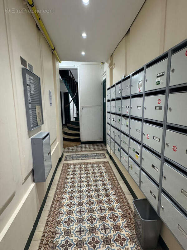 Appartement à PARIS-11E