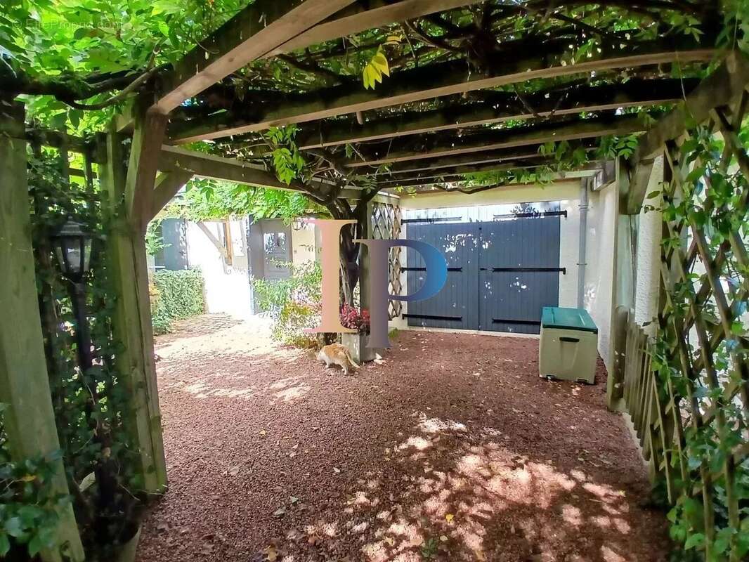 Maison à CHARLIEU