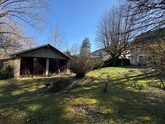 Maison à MONESTIER-DE-CLERMONT