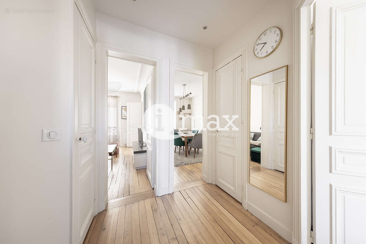Appartement à LEVALLOIS-PERRET