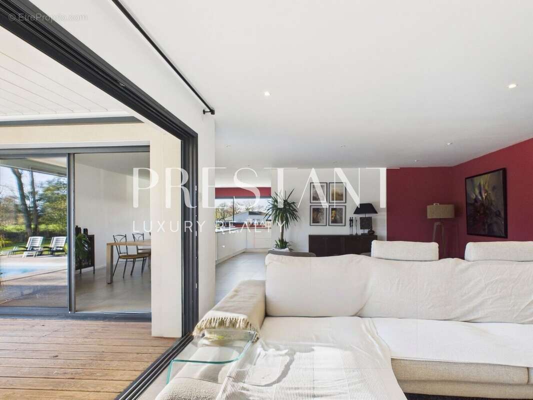 Maison à PEYREHORADE