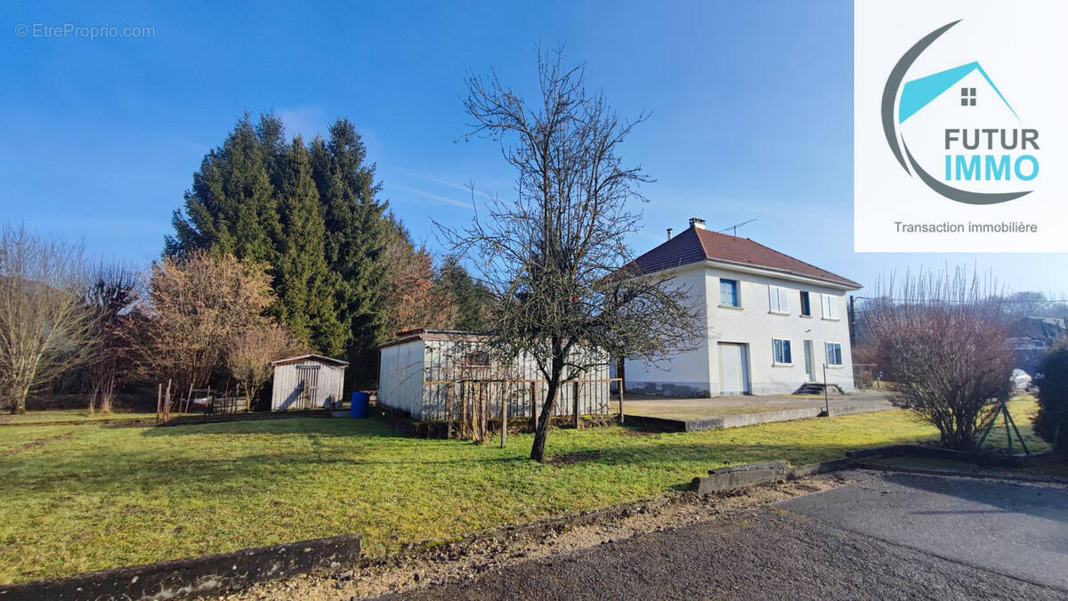 Maison à LOUGRES