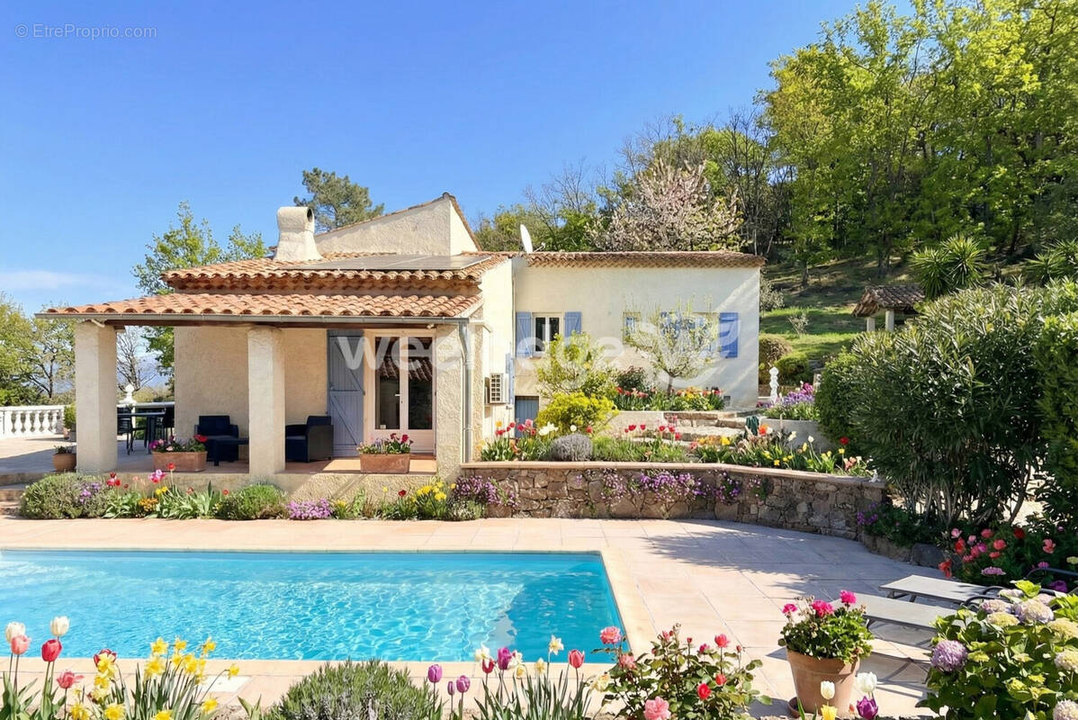 Maison à MANDELIEU-LA-NAPOULE