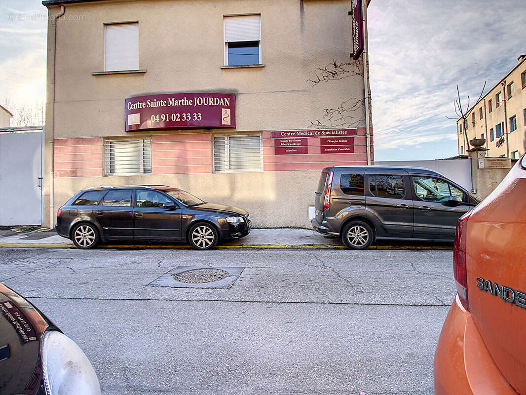 Autre à MARSEILLE-14E