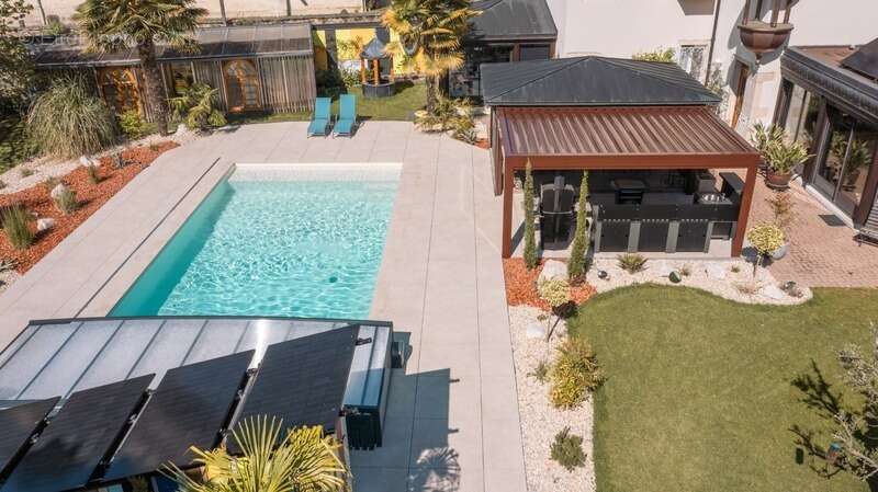 Propriete arc sur tille de 594 m2 sur terrain de 2411 m2 - photo 4