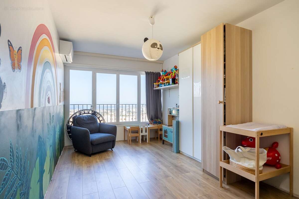 ***visite virtuelle disponible...super rouvière...marseille 9ᵉ...5 pièces de 118,56 m²...vue mer panoramique...garage et cave*** - photo 9